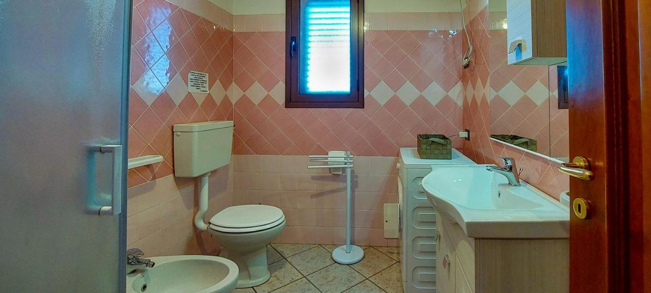 Appartamento Sette Posti Vicino Al Centro Di San Teodoro San Teodoro  Zewnętrze zdjęcie